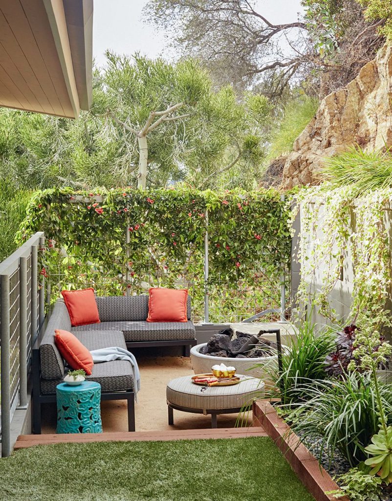 DIY Projects for Small Backyards